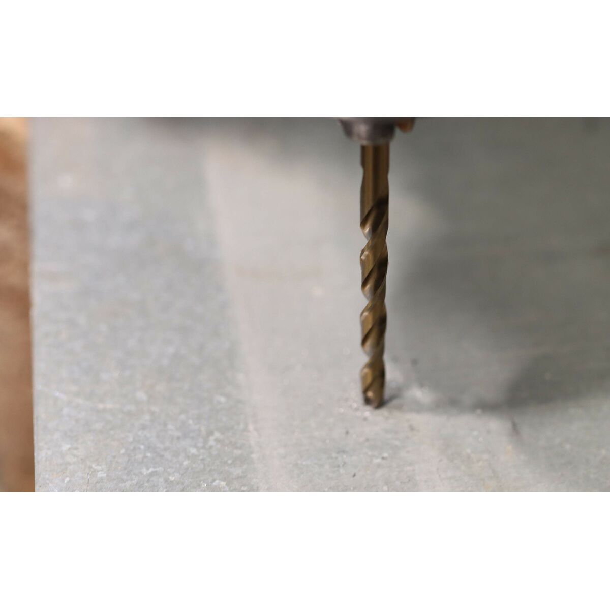 V7H30AA93ADE44D8A27E8AFBE4703484C80R3445985P3